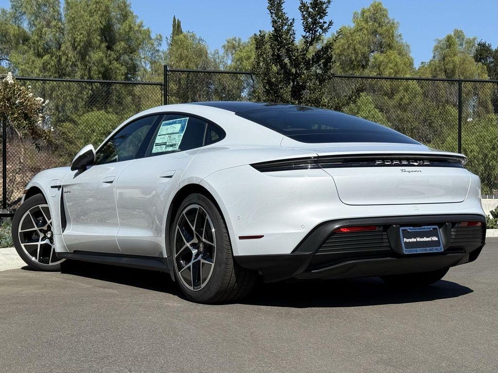 new 2025 Porsche Taycan car