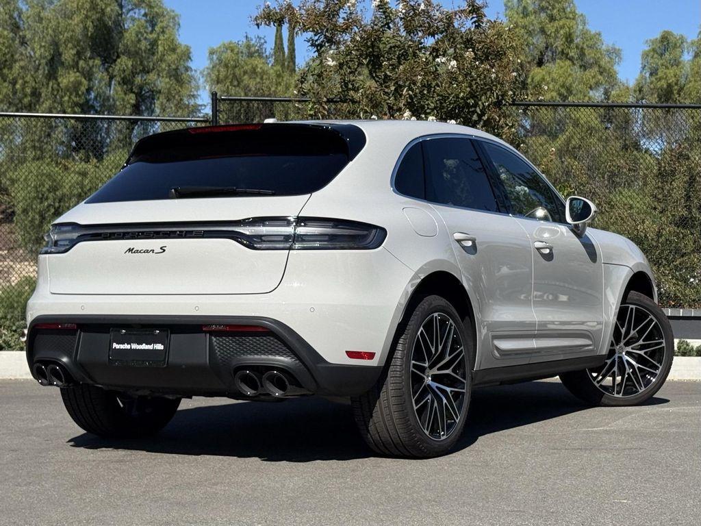 new 2025 Porsche Macan car