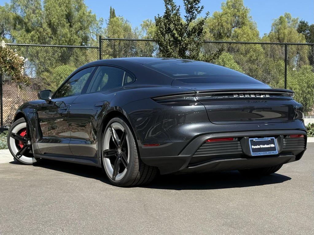 new 2025 Porsche Taycan car