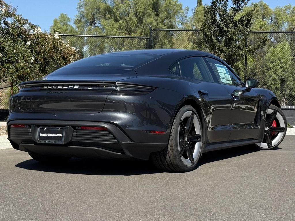 new 2025 Porsche Taycan car