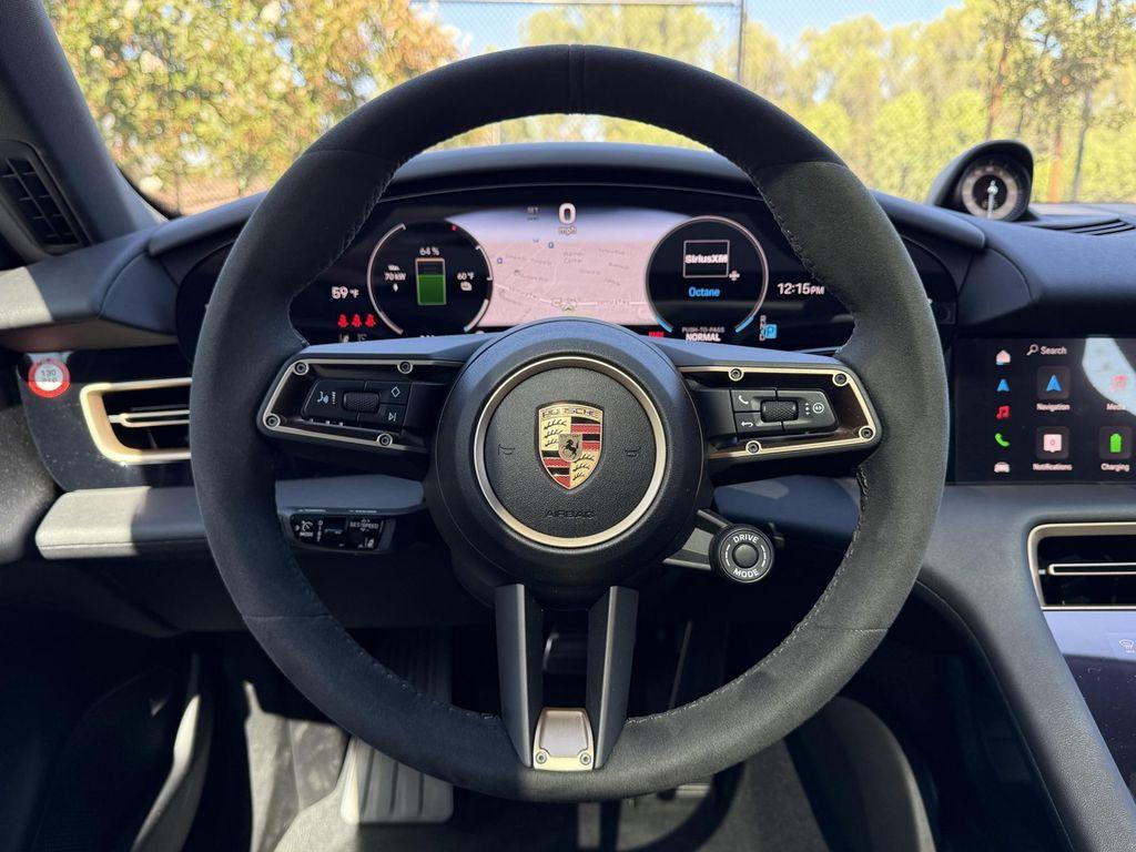 new 2025 Porsche Taycan car