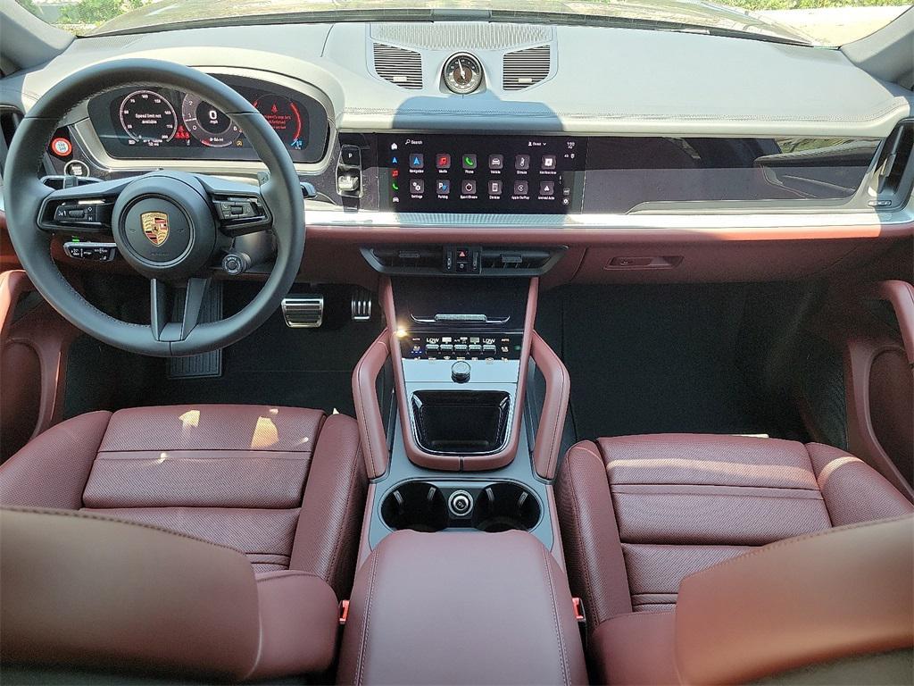 new 2025 Porsche Cayenne car