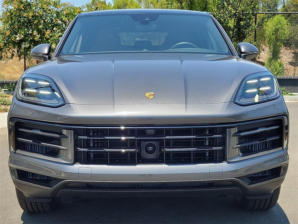 new 2025 Porsche Cayenne car