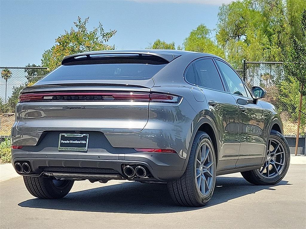 new 2025 Porsche Cayenne car