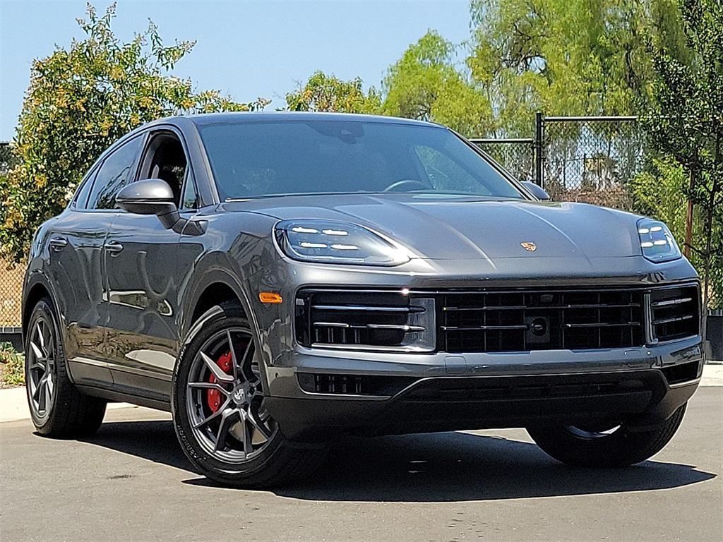new 2025 Porsche Cayenne car