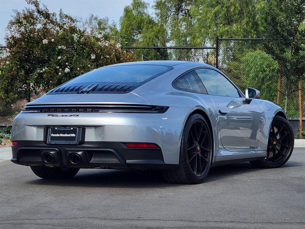 new 2025 Porsche 911 car