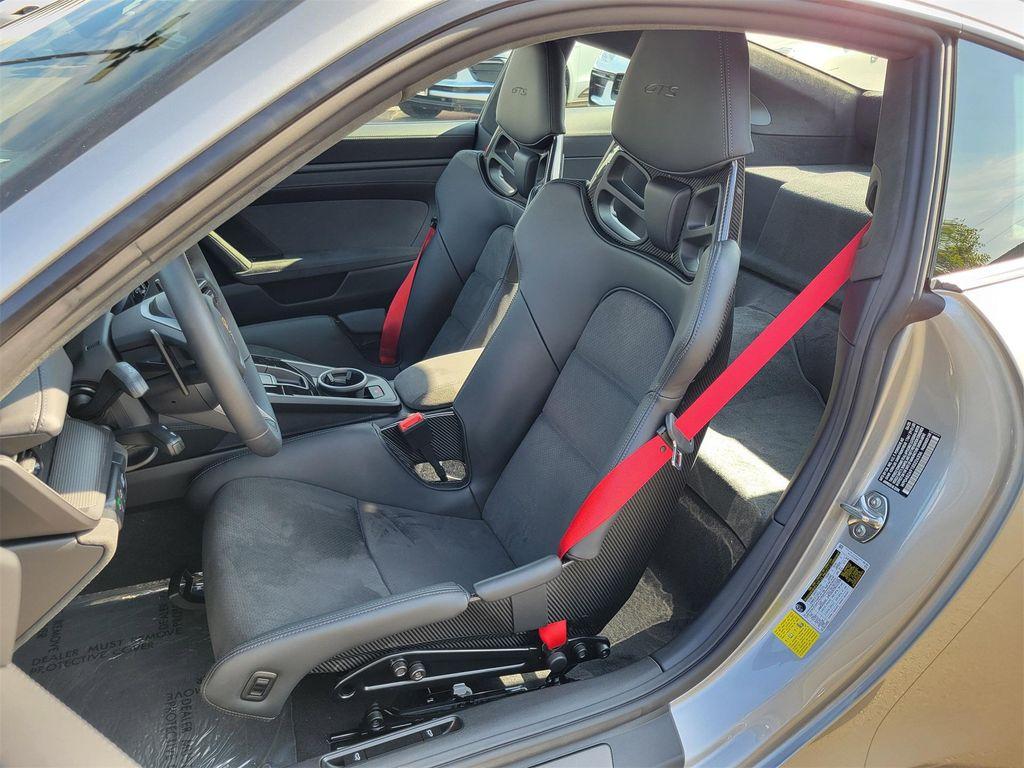 new 2025 Porsche 911 car