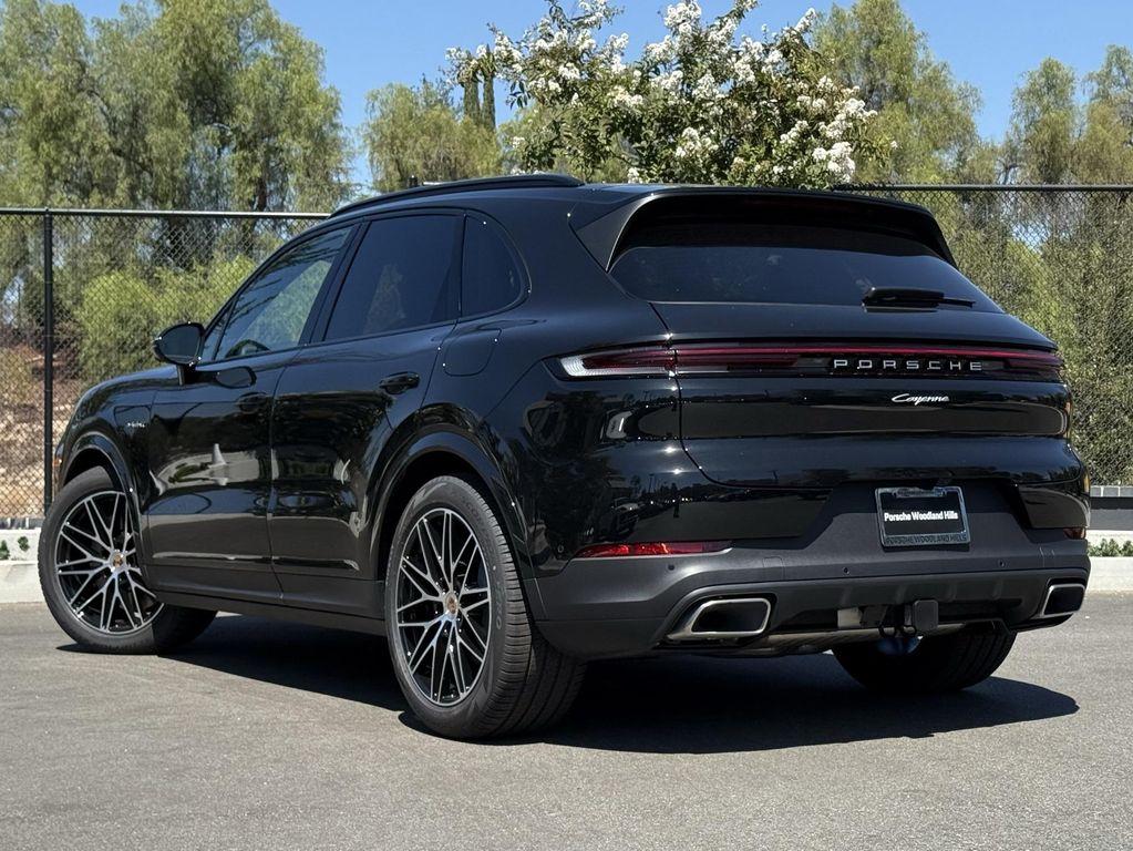 new 2026 Porsche Cayenne car