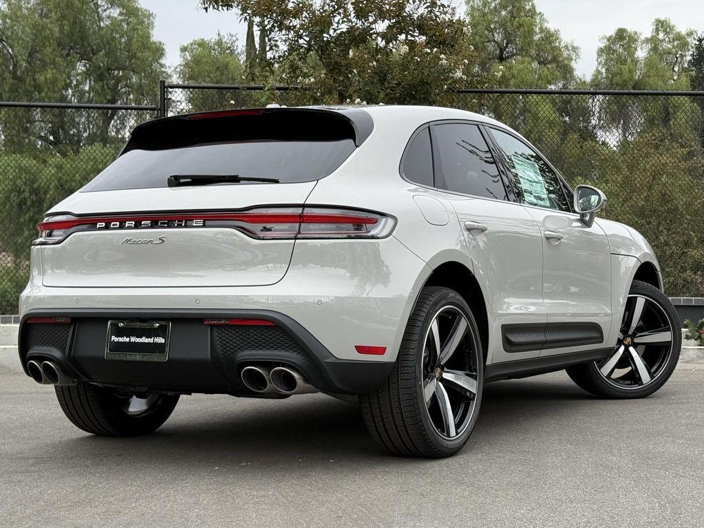 new 2026 Porsche Macan car