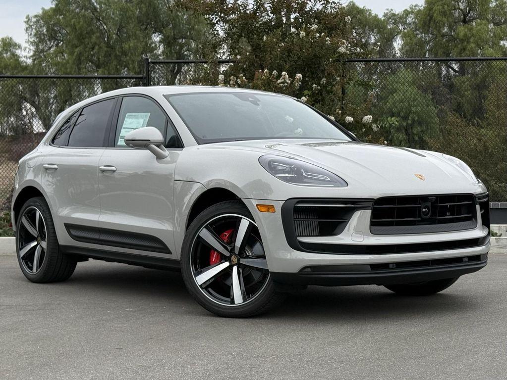 new 2026 Porsche Macan car