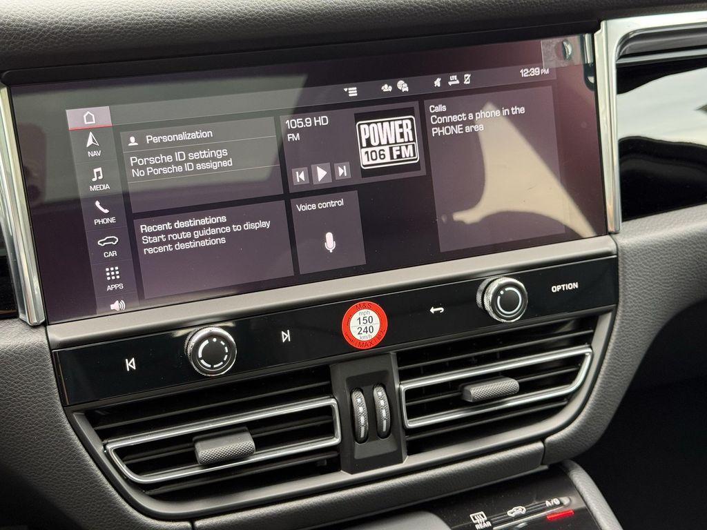 new 2026 Porsche Macan car