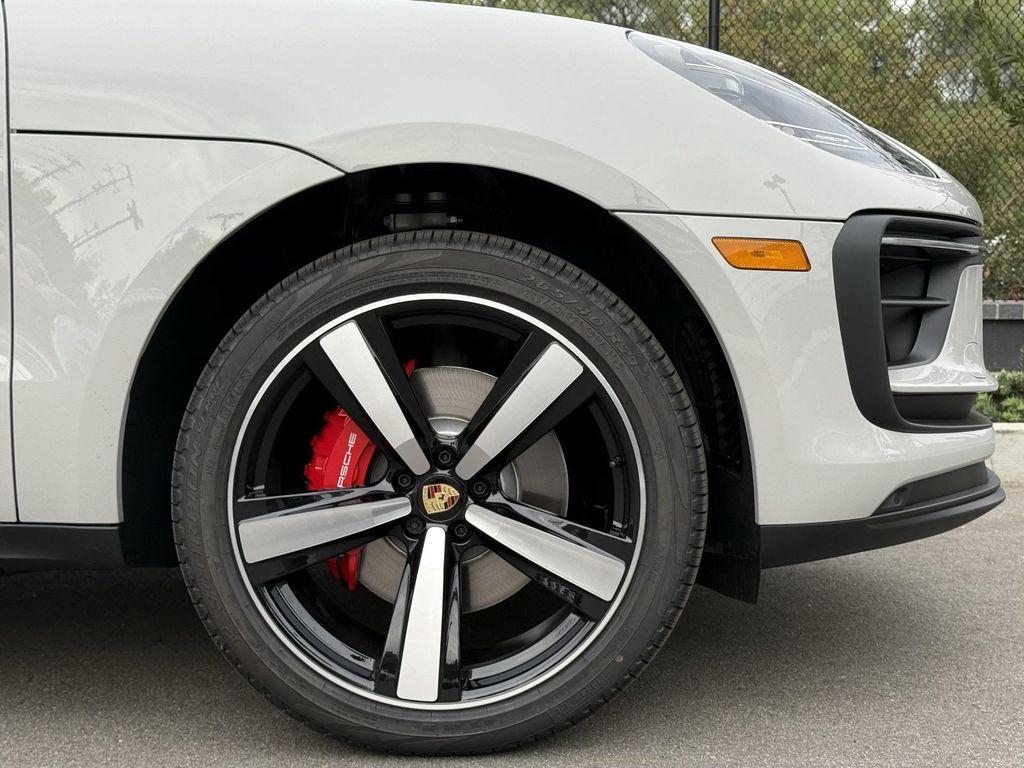 new 2026 Porsche Macan car