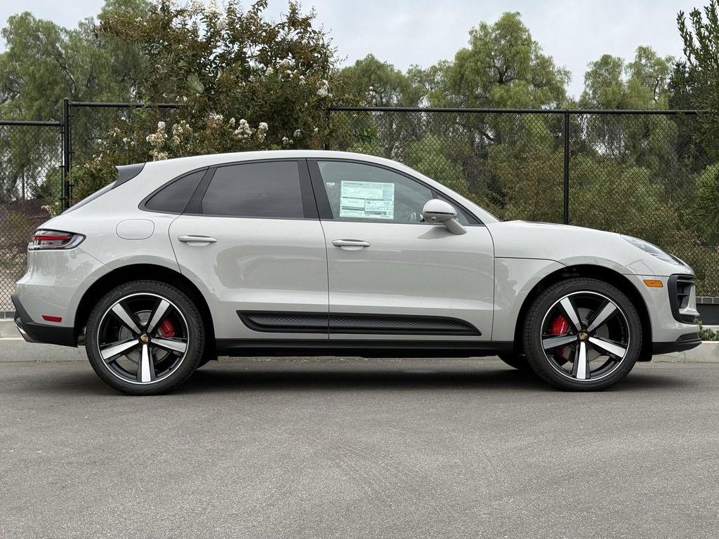 new 2026 Porsche Macan car