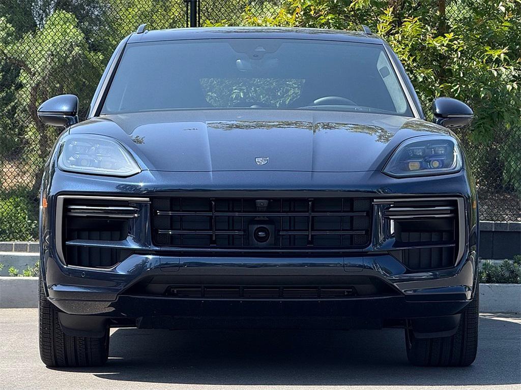 new 2025 Porsche Cayenne car