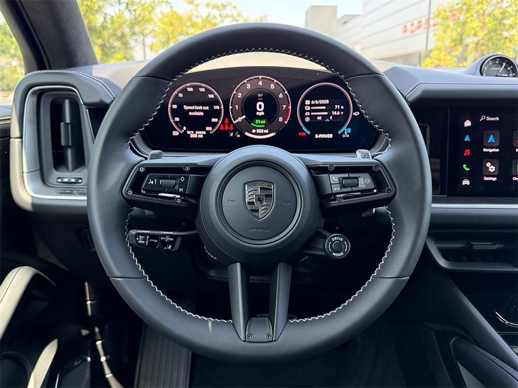 new 2025 Porsche Cayenne car