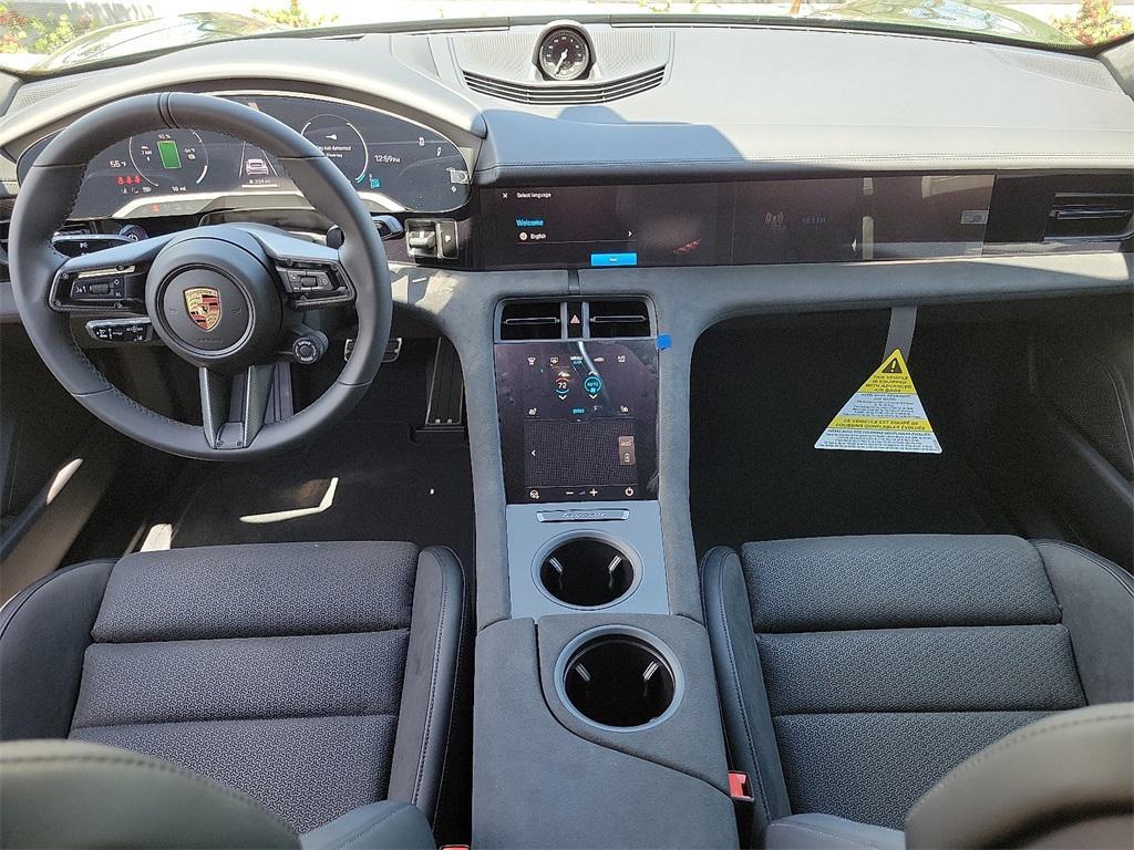 new 2025 Porsche Taycan car