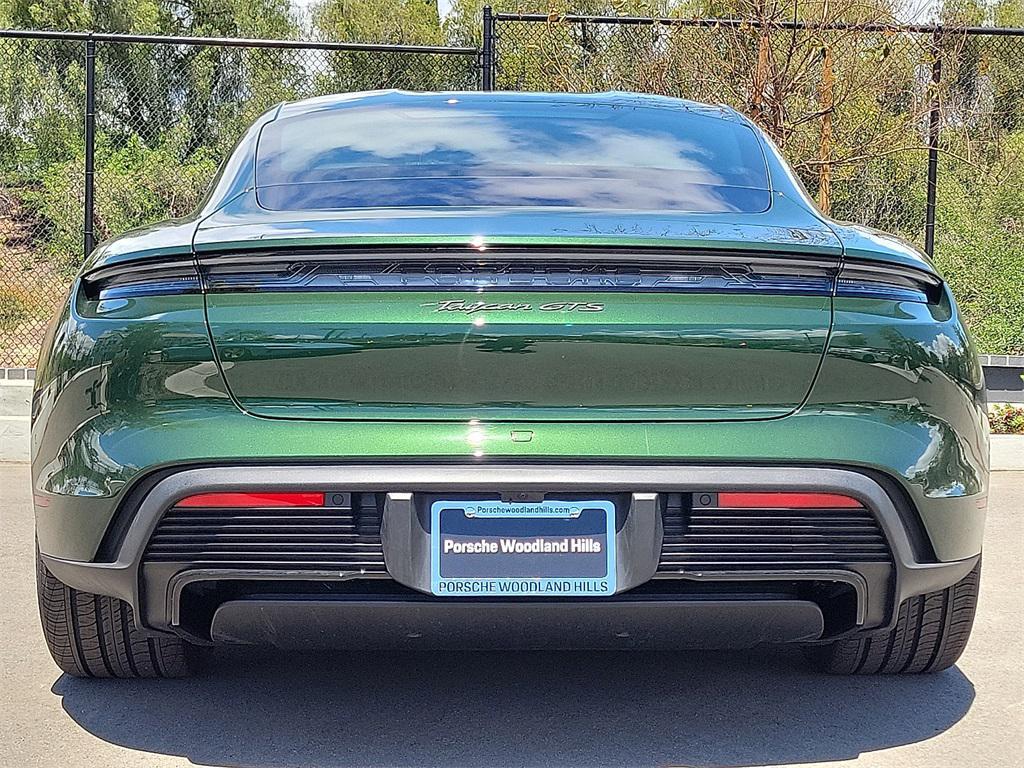 new 2025 Porsche Taycan car