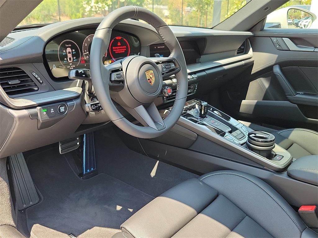 new 2025 Porsche 911 car