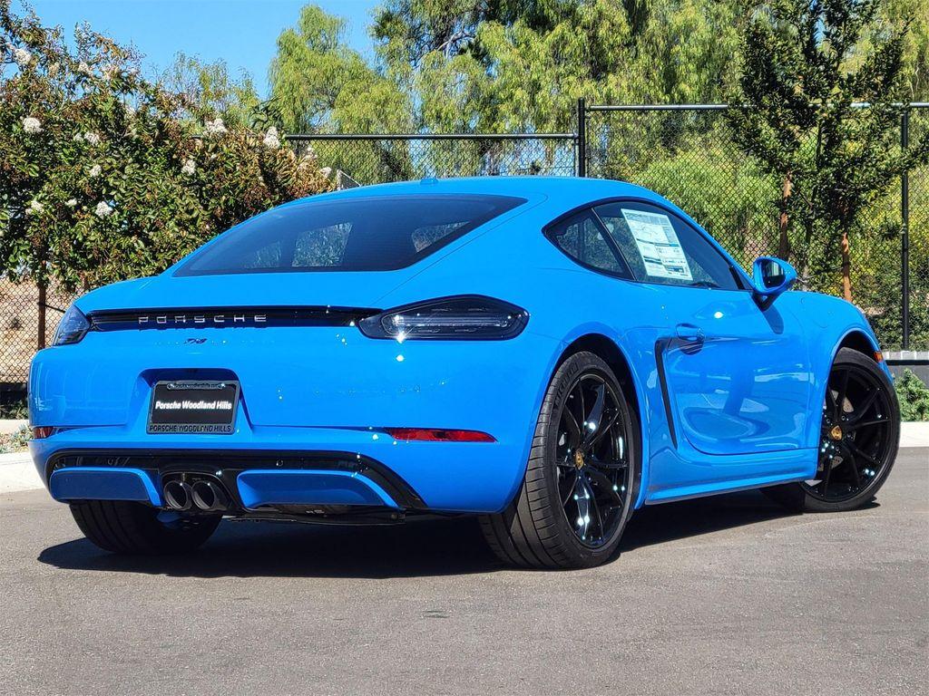 new 2025 Porsche 718 Cayman car