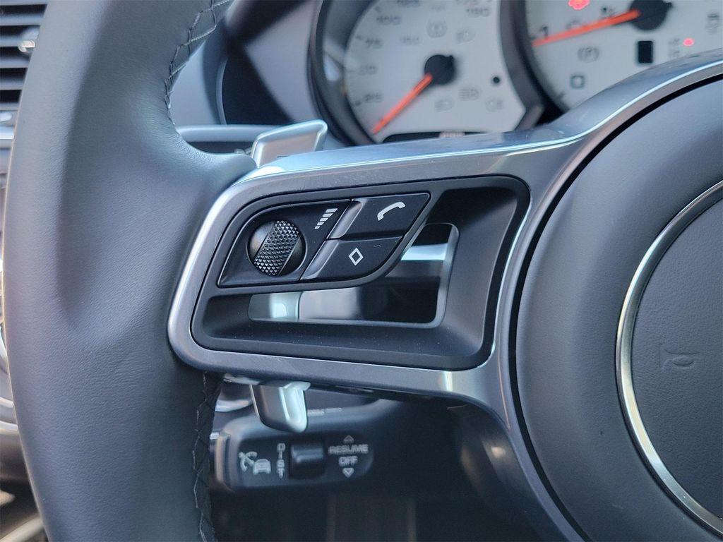 new 2025 Porsche 718 Cayman car