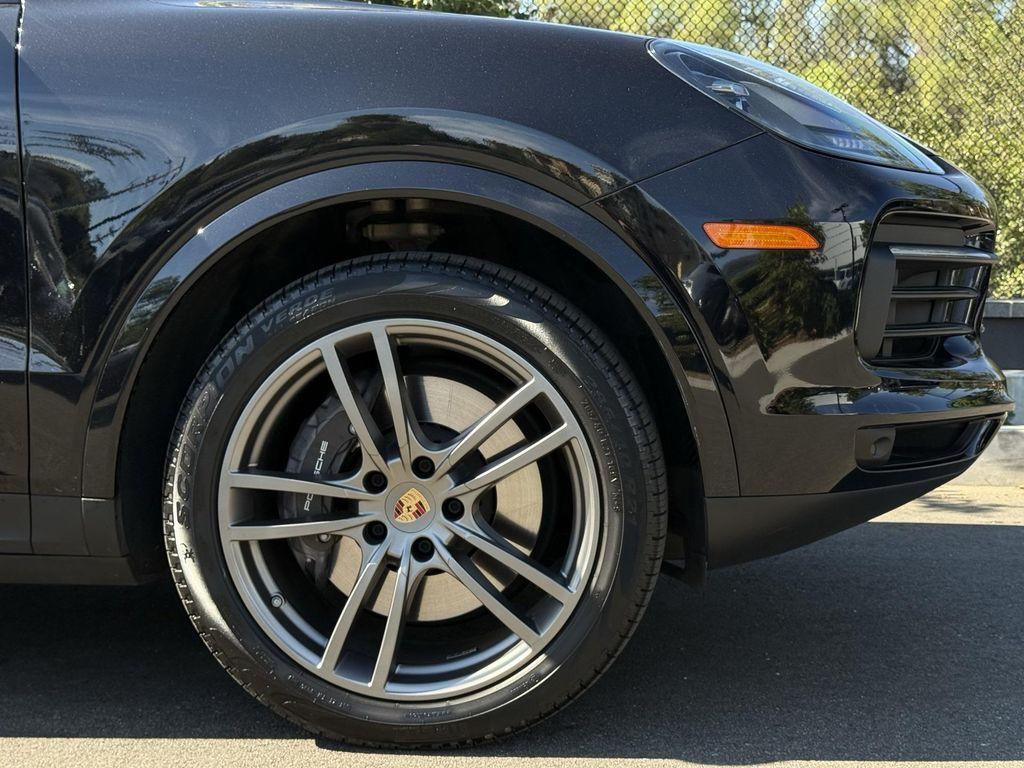 used 2022 Porsche Cayenne car, priced at $81,537