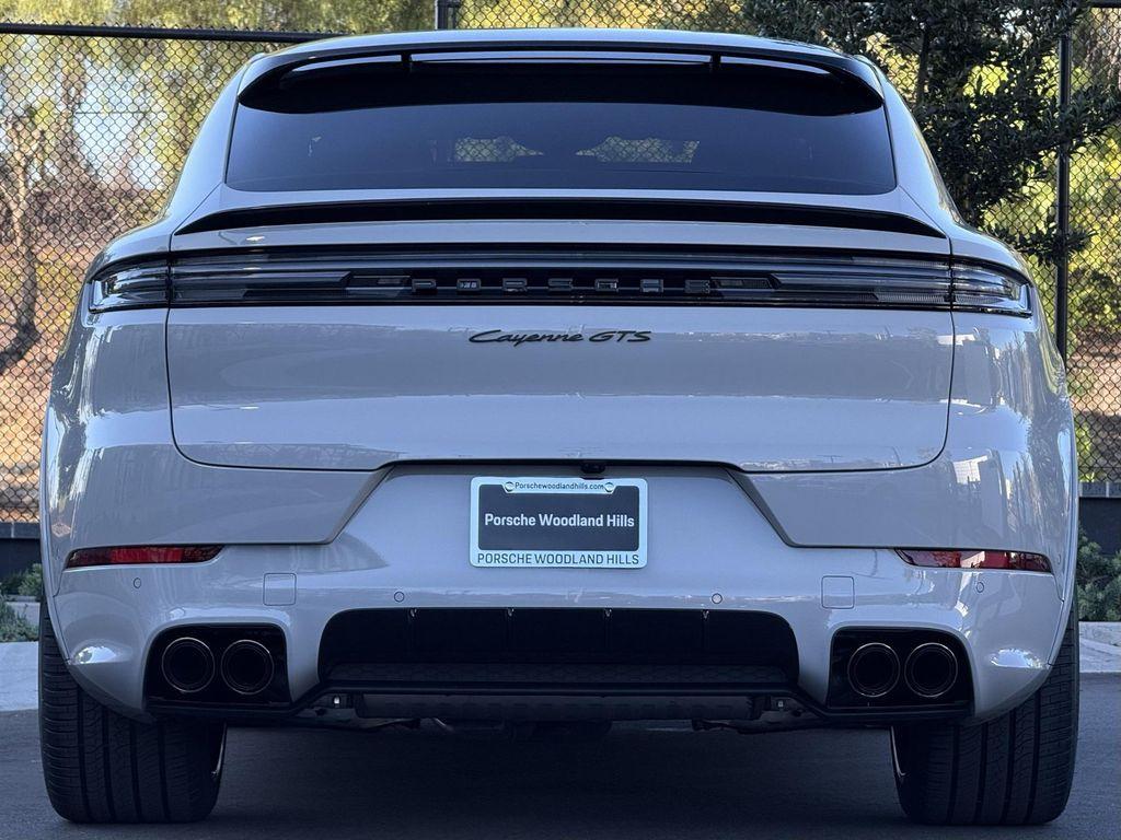 new 2026 Porsche Cayenne car
