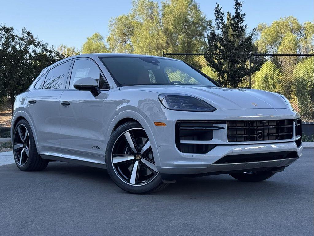 new 2026 Porsche Cayenne car