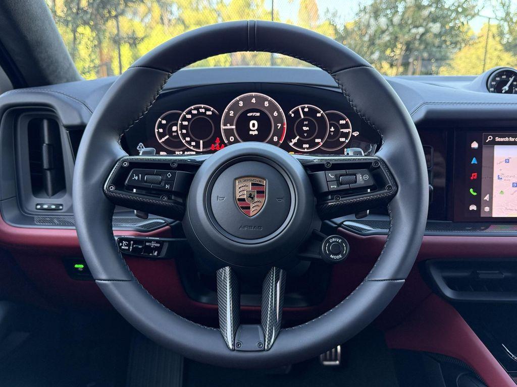 new 2026 Porsche Cayenne car