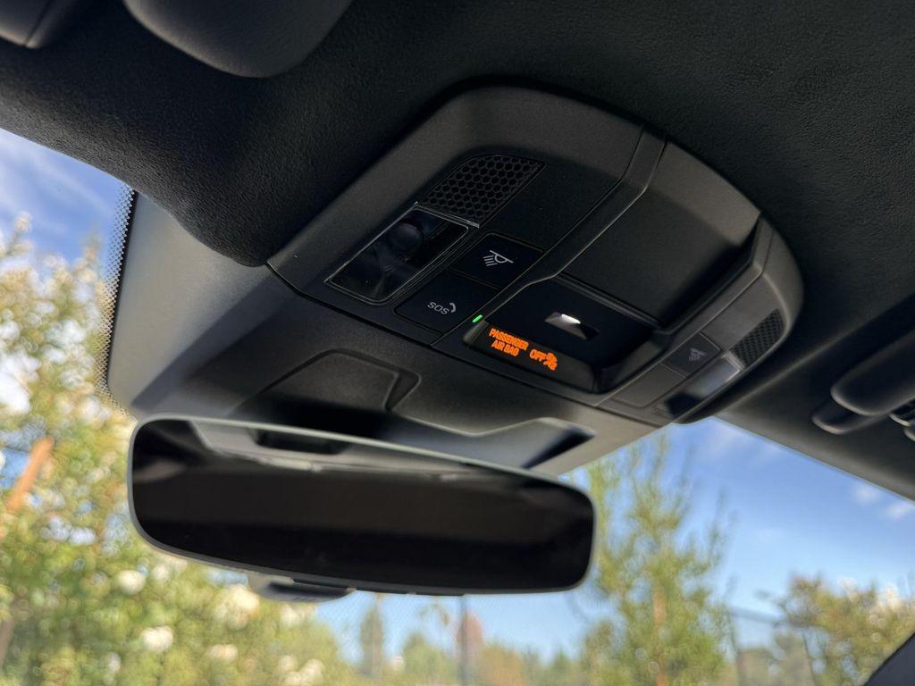 new 2025 Porsche 911 car