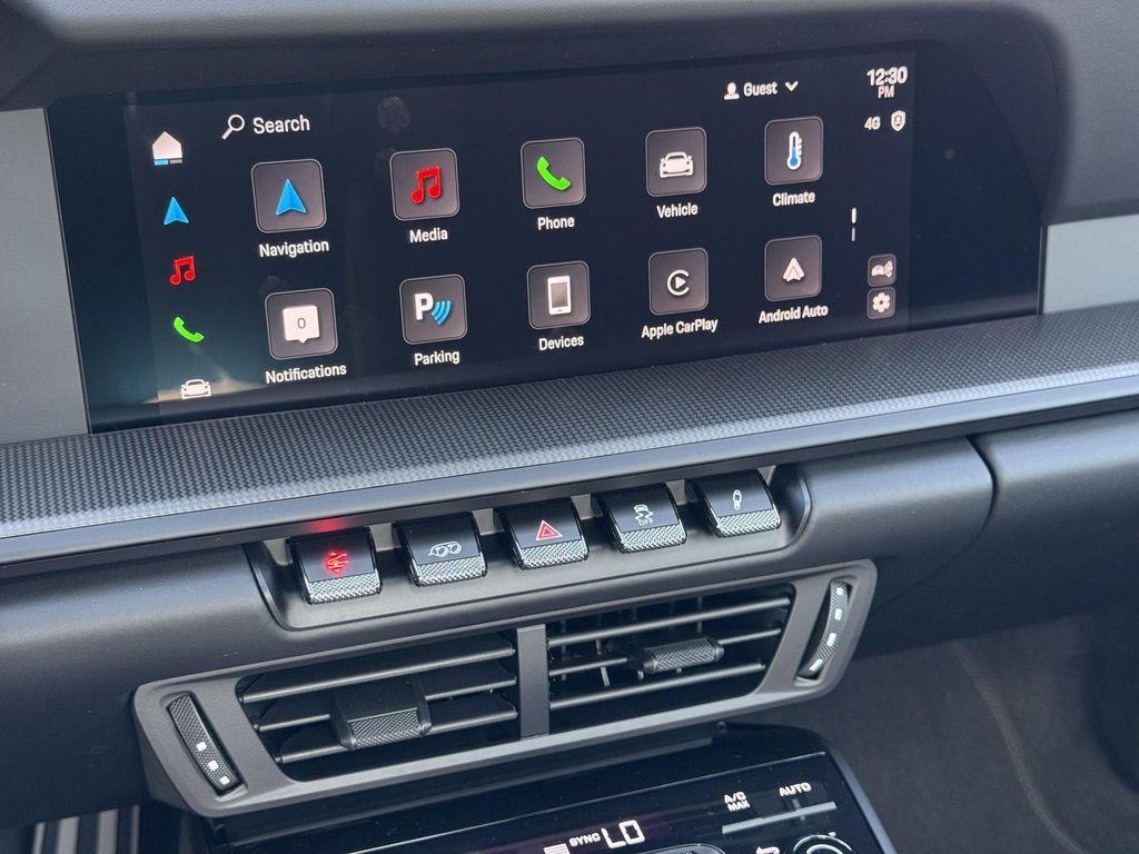 new 2025 Porsche 911 car