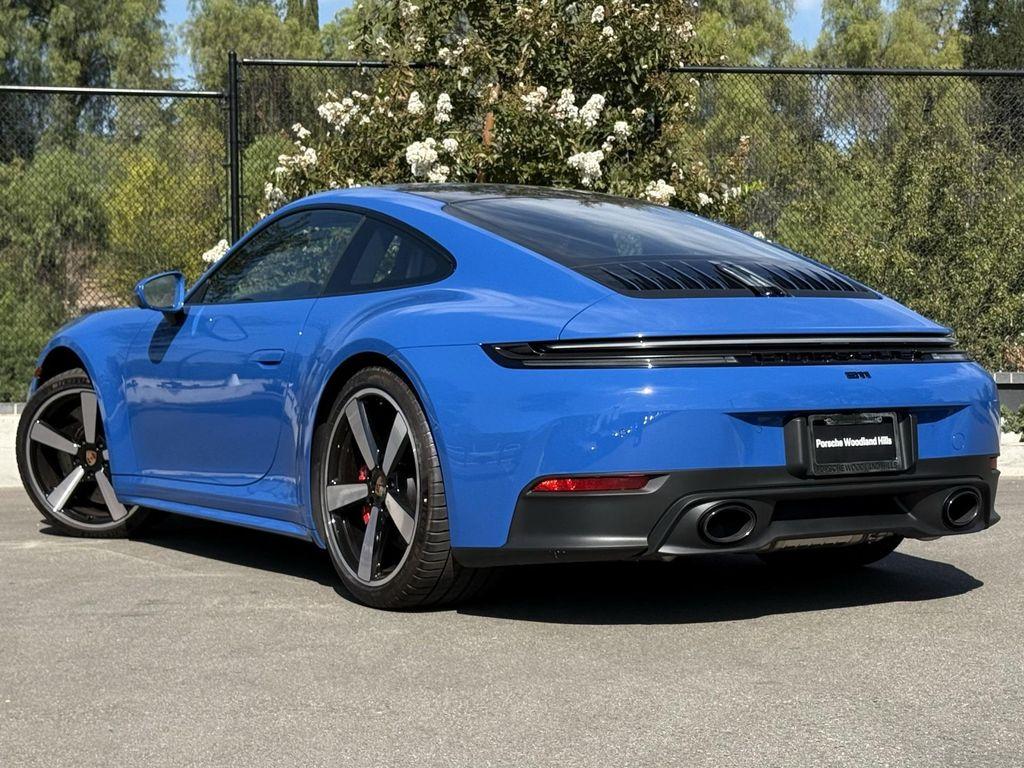 new 2025 Porsche 911 car