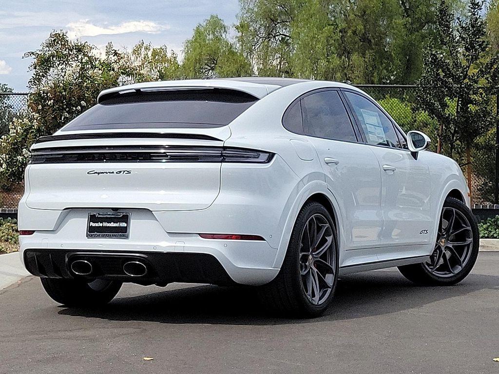 new 2026 Porsche Cayenne car