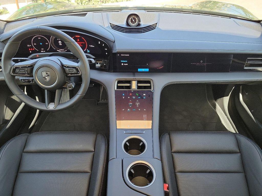 new 2025 Porsche Taycan car