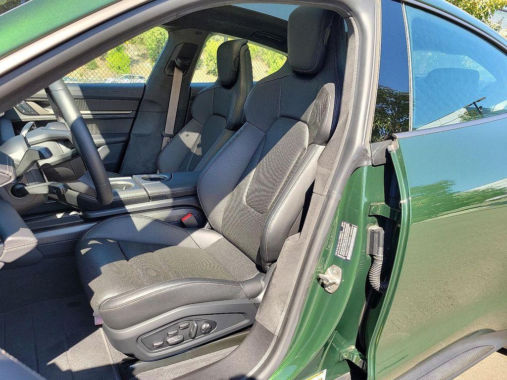 new 2025 Porsche Taycan car