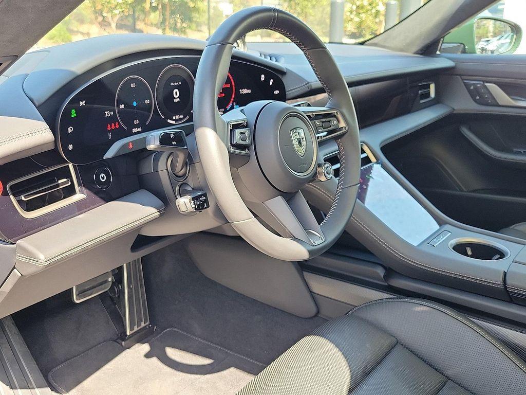 new 2025 Porsche Taycan car