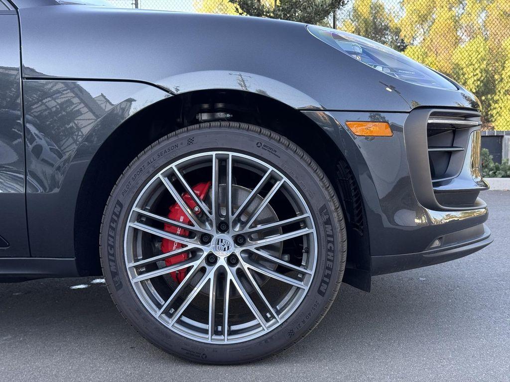new 2025 Porsche Macan car, priced at $95,585