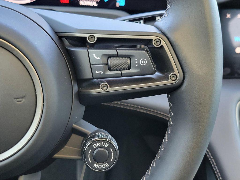 new 2025 Porsche Taycan car