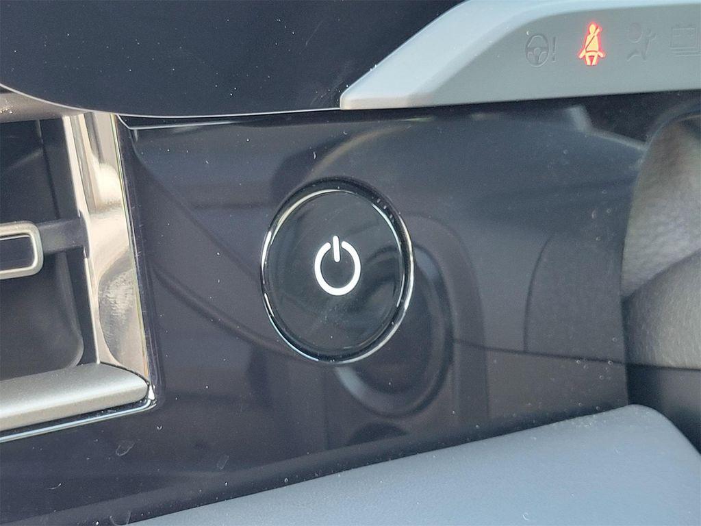 new 2025 Porsche Taycan car