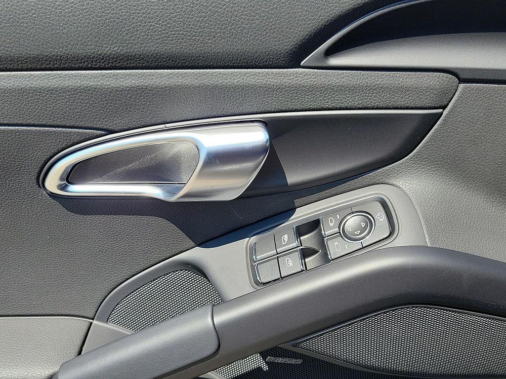 new 2025 Porsche 718 Cayman car