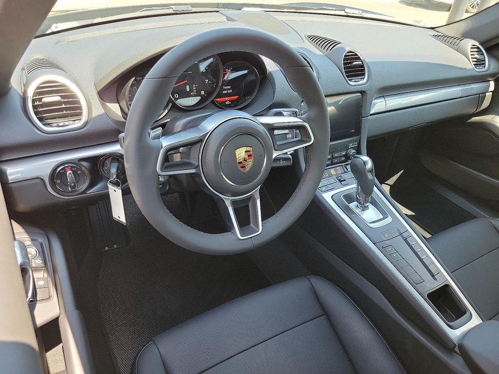new 2025 Porsche 718 Cayman car