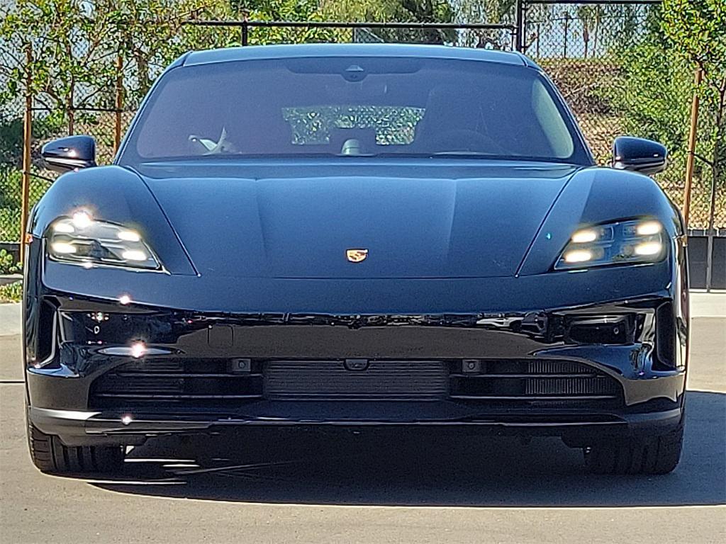 new 2025 Porsche Taycan car