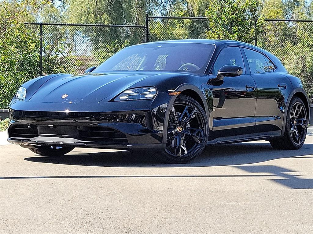 new 2025 Porsche Taycan car