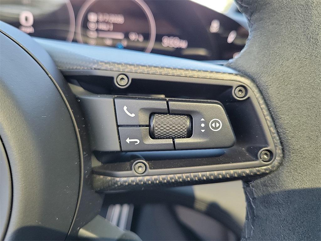 new 2025 Porsche Taycan car