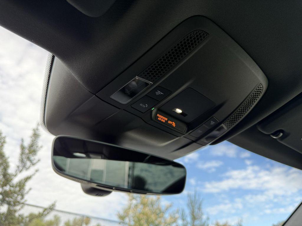 new 2025 Porsche Taycan car