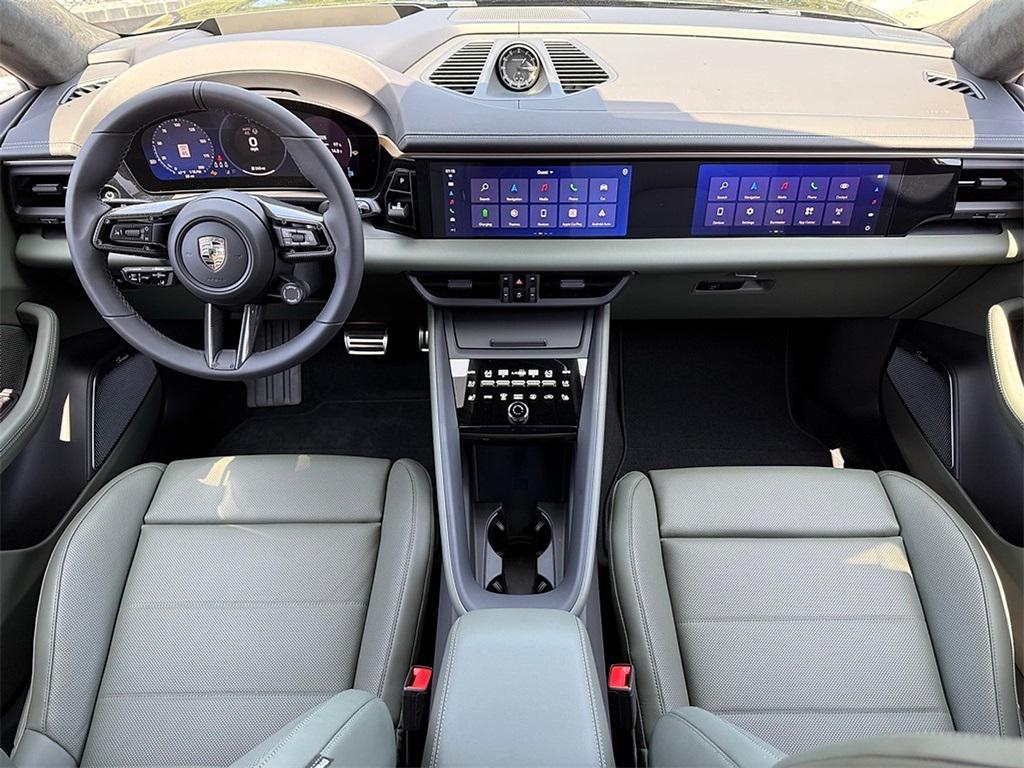 new 2025 Porsche Macan car