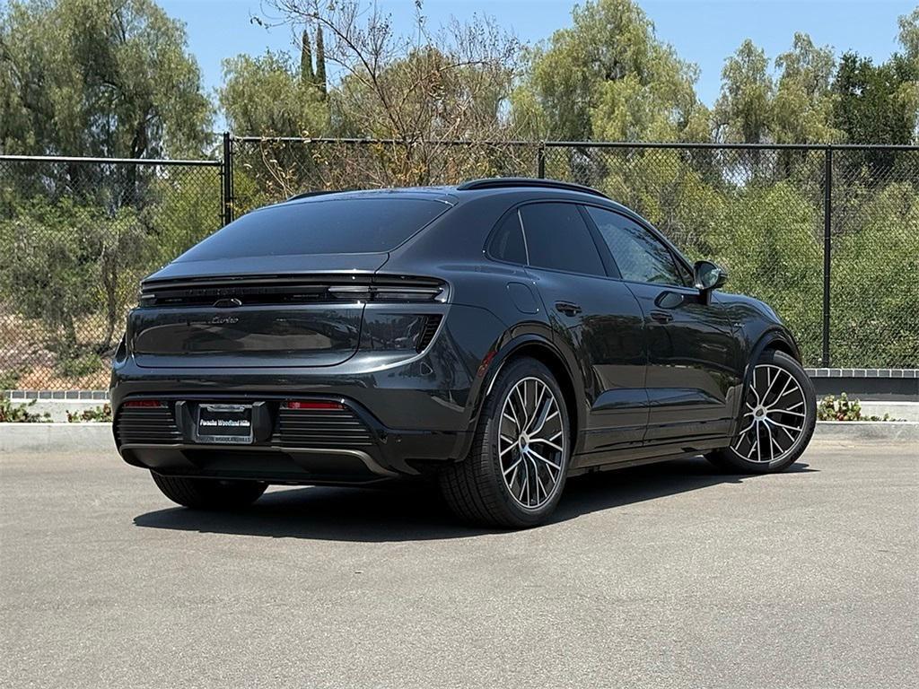 new 2025 Porsche Macan car