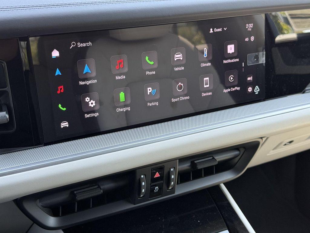 new 2025 Porsche Cayenne car