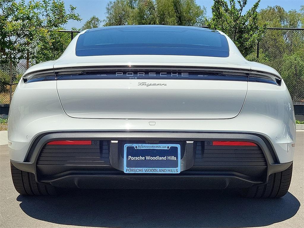 new 2025 Porsche Taycan car