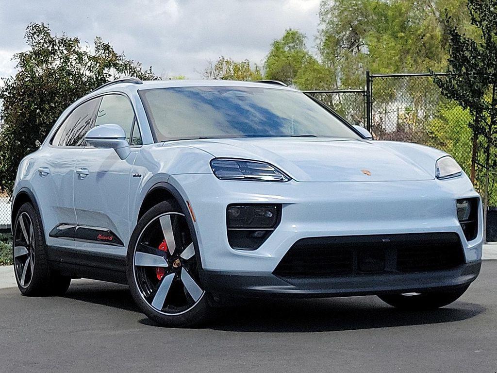 new 2025 Porsche Macan car