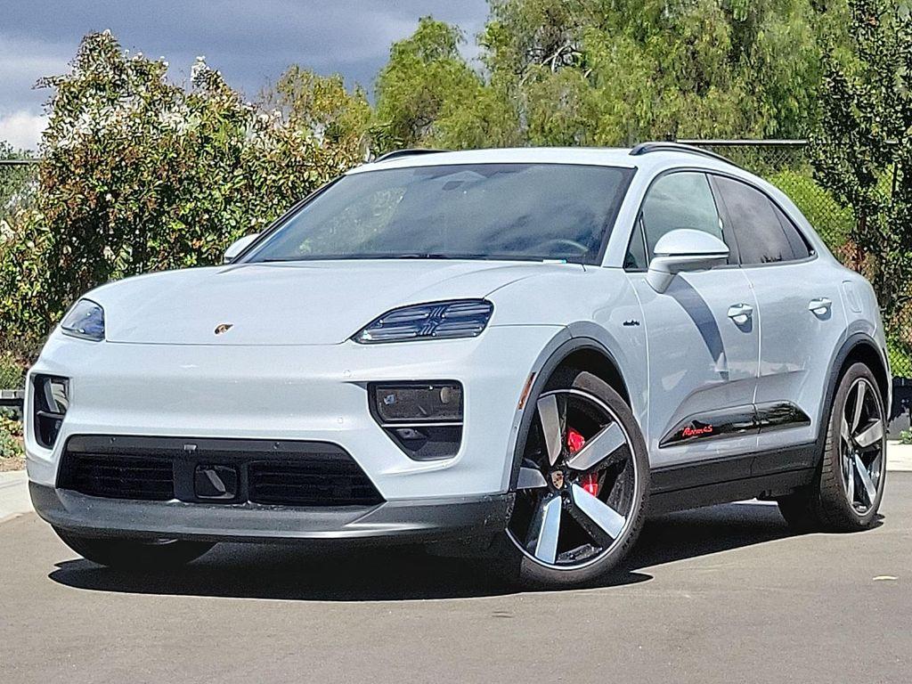 new 2025 Porsche Macan car